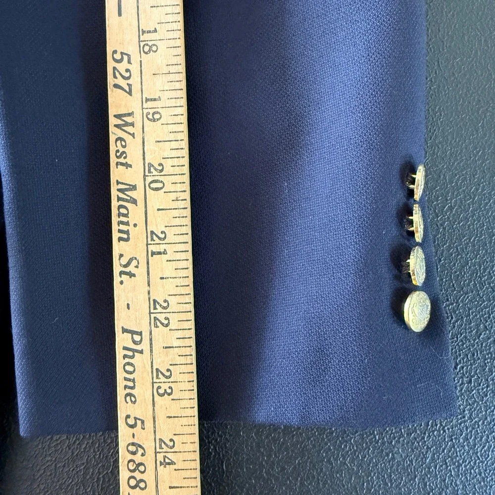 Jos‎ A Bank Travelers Mens Wool Navy Blue Blazer 41R Gold Crest Buttons Tailored
